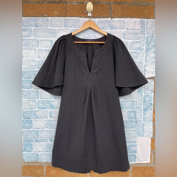 POMANDER PLACE Black Finley Flutter Sleeve Dress size large - Picture 2 of 13